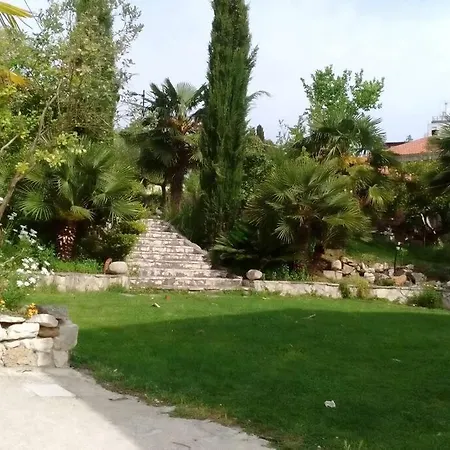Apartment Residenza Flores